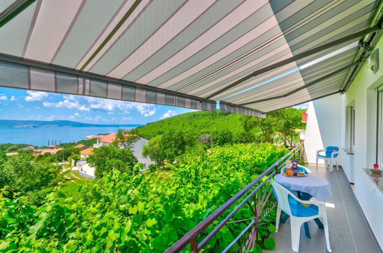Apartment In Novi Vinodolski 15274 Povile Buitenkant foto